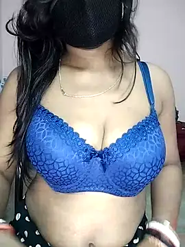 Snapshot of Bengalibeauty96 chatting on 05-01-26, 01:05 Bengalibeauty96 online show from 05-01-26, 01:05
