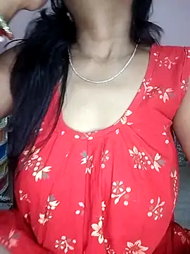 Snapshot of Bengalibeauty96 chatting on 05-02-26, 01:27 Bengalibeauty96 online show from 05-02-26, 01:27