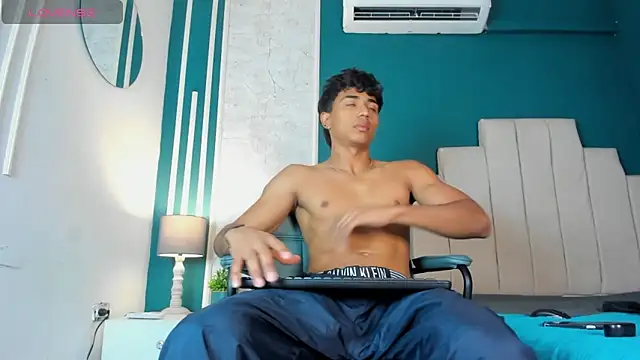 Jaycob Black1 online show from 09-19-25, 11:58