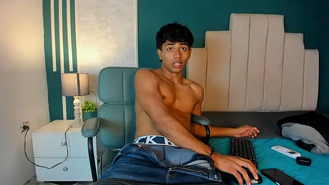 Jaycob Black1 online show from 09-17-25, 12:18