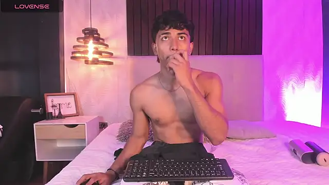 Jaycob Black1 online show from 11-02-25, 12:21