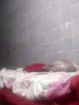 Cachorrinha2025 online show from 10-24-25, 03:16