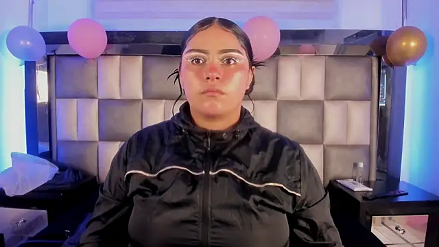 abbiecollins js online show from 11-21-25, 03:27