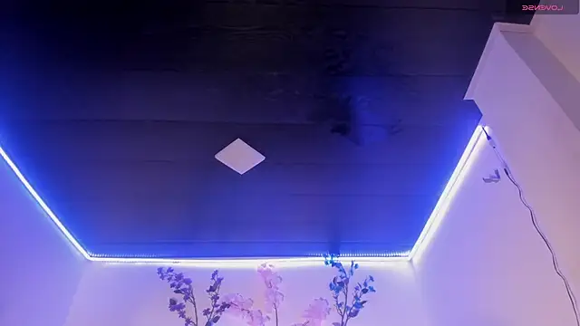 abbiecollins js online show from 04-07-26, 03:52