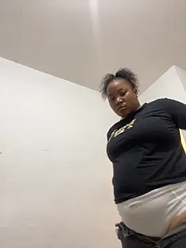 Snapshot of Karol_sexy23 chatting on 10-21-25, 02:49 Karol sexy23 online show from 10-21-25, 02:49