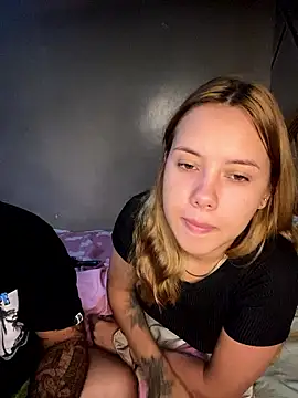 coupleyys online show from 01-11-26, 03:08