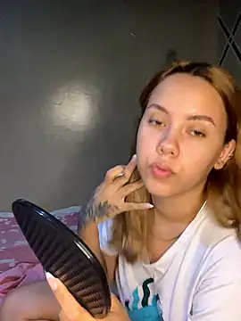 coupleyys online show from 01-14-26, 05:38