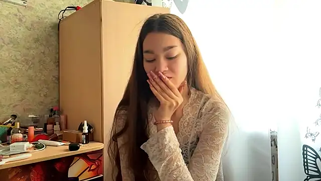 Cuteviola online show from 05-13-26, 12:50