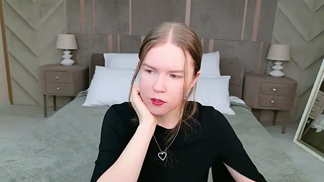 Alida Brice online show from 02-08-26, 05:49