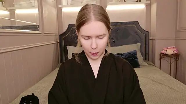 Alida Brice online show from 04-23-26, 05:47
