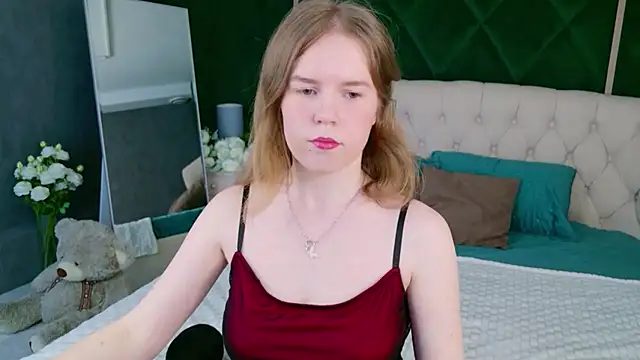 Alida Brice online show from 05-19-26, 04:03