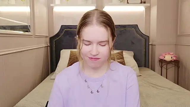 Alida Brice online show from 11-14-25, 05:44