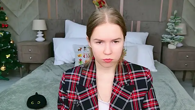 Alida Brice online show from 12-23-25, 05:40