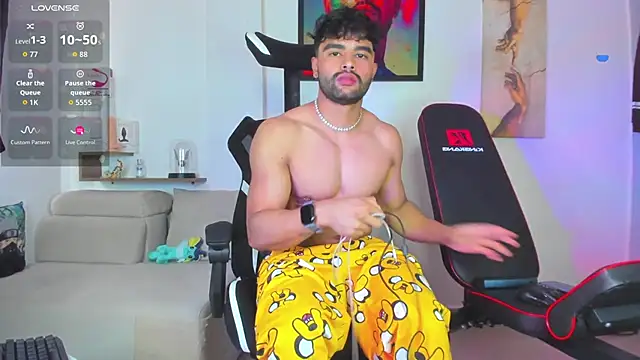 JordanRossie online show from 11-28-25, 02:06