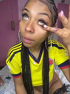 PrettyTiana  online show from 11-20-25, 06:52