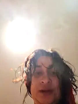 Snapshot of Trixtbang chatting on 10-09-25, 09:48 Trixtbang online show from 10-09-25, 09:48