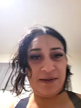 Snapshot of Trixtbang chatting on 09-21-25, 11:37 Trixtbang online show from 09-21-25, 11:37