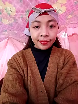 -Miu-98 online show from 12-21-25, 01:41