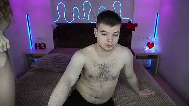 Snapshot of Vikki_George chatting on 12-05-25, 02:10 Vikki George online show from 12-05-25, 02:10