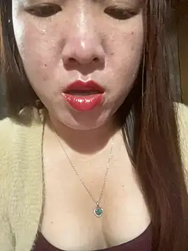 Snapshot of Luna-ass chatting on 02-05-26, 01:12 Luna-ass online show from 02-05-26, 01:12