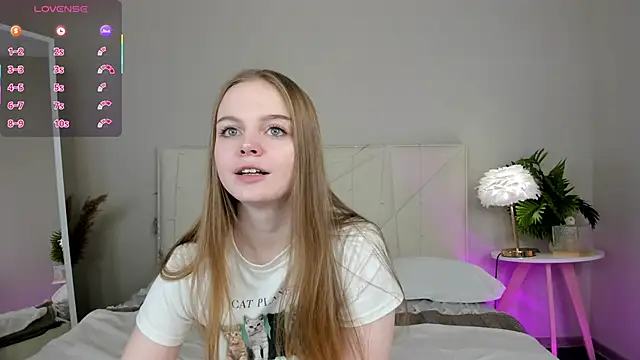 Amanda steele online show from 11-04-25, 02:48