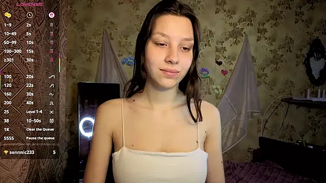 QutieDaSweet online show from 02-14-26, 01:28