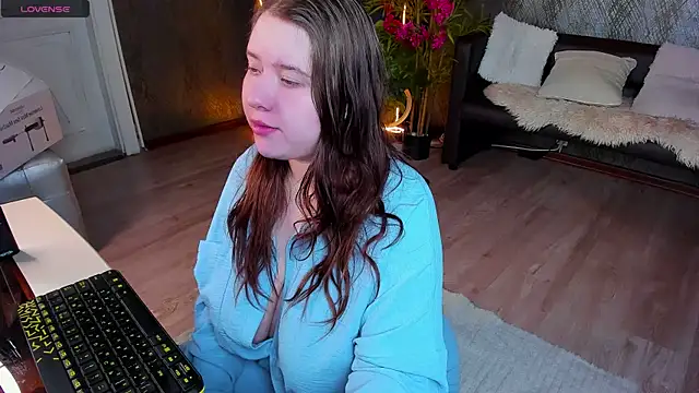 Selena Muse online show from 03-27-26, 05:49