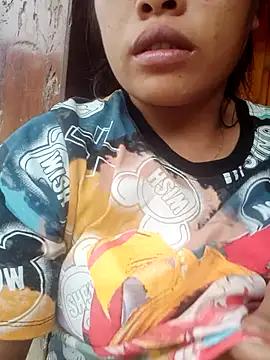 Luyen004 online show from 09-24-25, 01:02