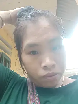 Luyen004 online show from 09-26-25, 12:28