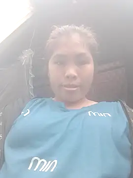 Luyen004 online show from 01-15-26, 02:15