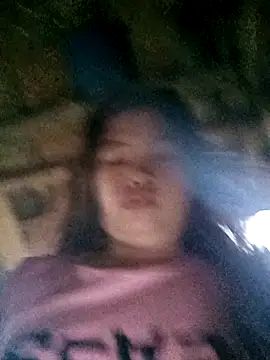 Luyen004 online show from 02-25-26, 12:00