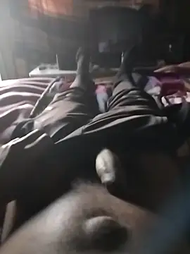 Snapshot of Dickninja084 chatting on 10-21-25, 02:05 Dickninja084 online show from 10-21-25, 02:05