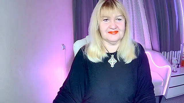 EmmaEllison online show from 11-15-25, 07:01