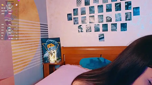 MelanieMooor online show from 01-08-26, 07:42