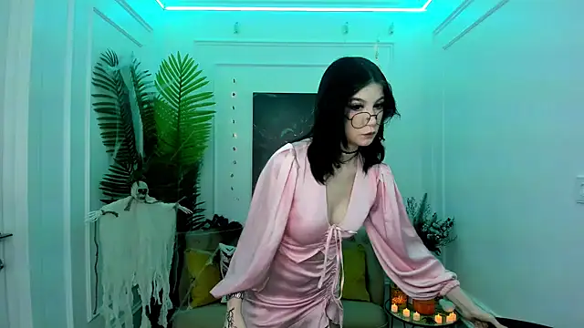 MeLLSawertyq online show from 10-17-25, 07:15