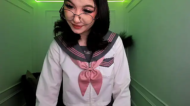 MeLLSawertyq online show from 10-14-25, 07:47