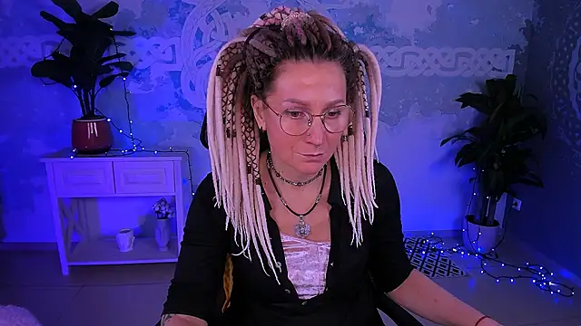 Snapshot of UmaSpace chatting on 02-28-26, 05:18 UmaSpace online show from 02-28-26, 05:18