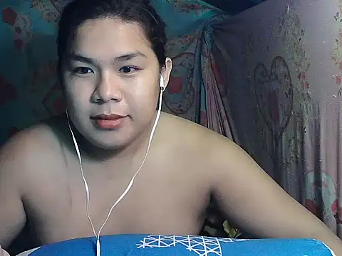 Snapshot of Huntrix2025 chatting on 06-03-26, 12:39 Huntrix2025 online show from 06-03-26, 12:39