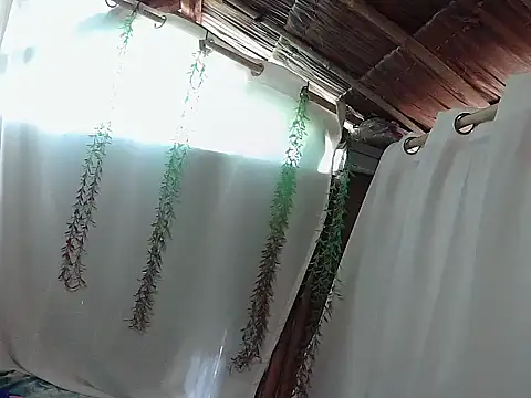 Huntrix2025 online show from 12-03-25, 12:33