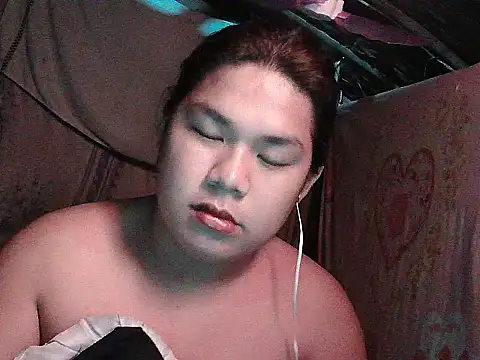 Snapshot of Huntrix2025 chatting on 05-26-26, 08:29 Huntrix2025 online show from 05-26-26, 08:29