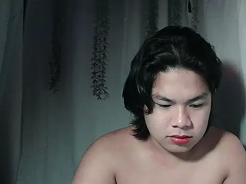 Huntrix2025 online show from 12-15-25, 09:42