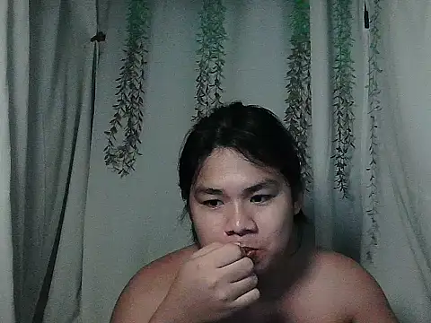 Huntrix2025 online show from 12-16-25, 09:57