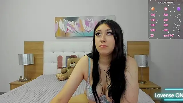 LovelySophie3 online show from 10-17-25, 04:05