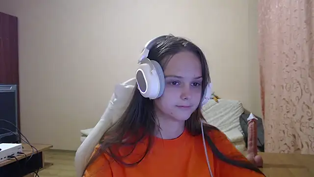 SharybbFace online show from 09-30-25, 03:51