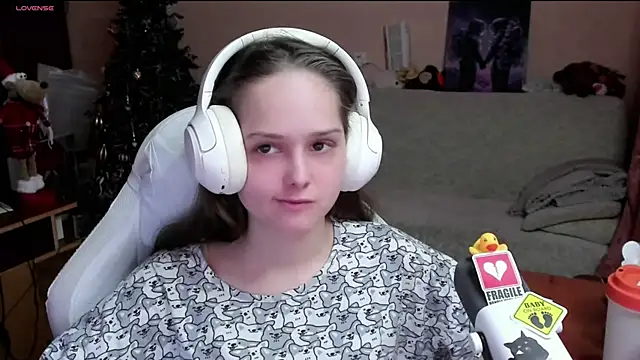 SharybbFace online show from 01-14-26, 03:15