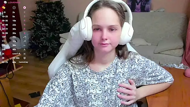 SharybbFace online show from 11-27-25, 03:12