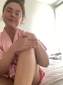 Mia Winters online show from 09-27-25, 12:33