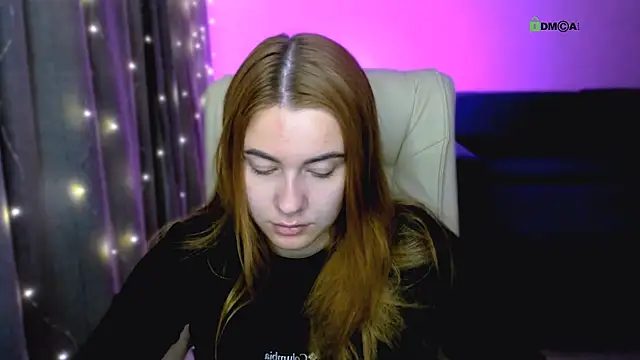 red  dizzy online show from 11-08-25, 10:46