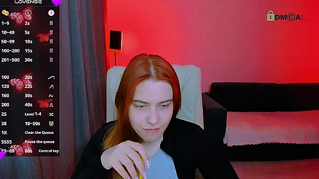 Snapshot of red__dizzy chatting on 02-25-26, 08:08 red dizzy online show from 02-25-26, 08:08