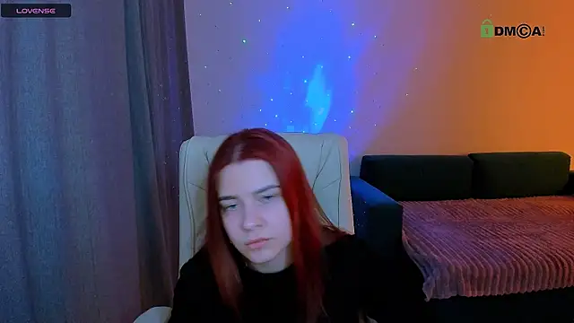 Snapshot of red__dizzy chatting on 01-18-26, 06:00 red dizzy online show from 01-18-26, 06:00